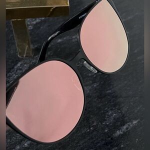 Stylish  Sunglasses 400 UV protection